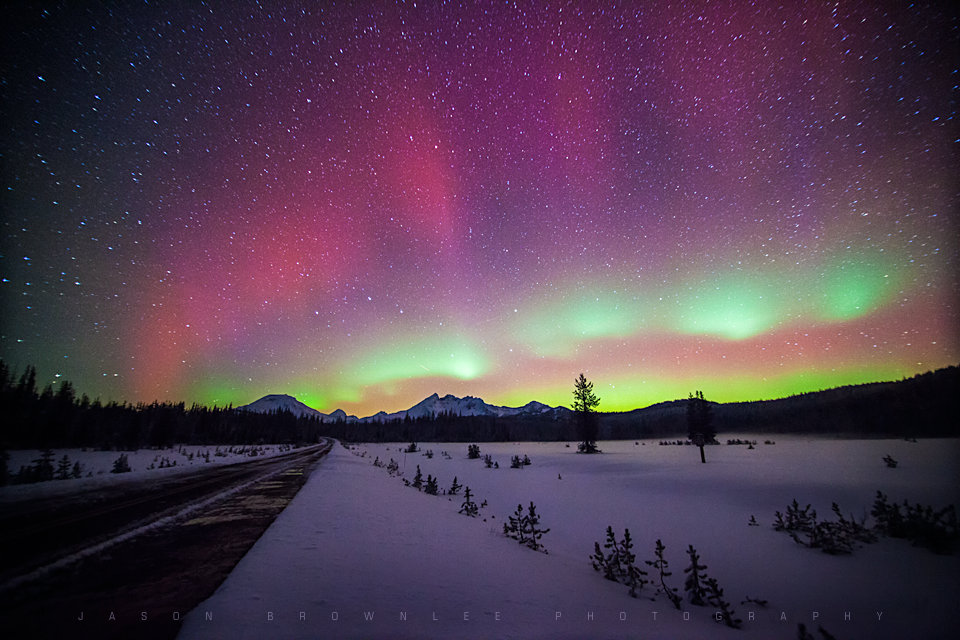 Aurora Borealis. From Central Oregon, Cascade Mountains by Jason Brownlee Photography
