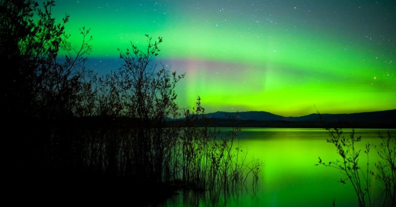 can you see the northern lights in montana in july