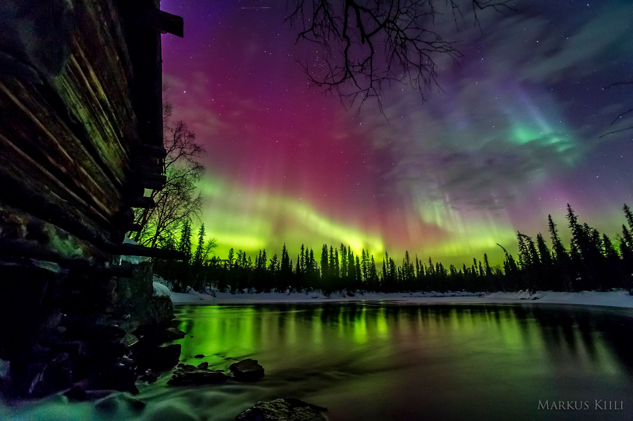 What causes the Aurora Borealis,  photo by Markus Kiili, Markus Kiili Photography